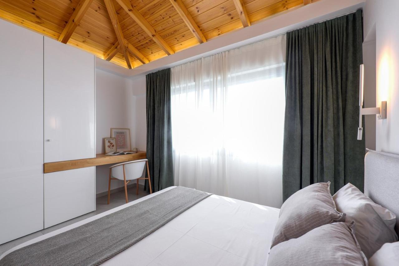 Lithos Retreat 2 Apartman Kalamáta Kültér fotó