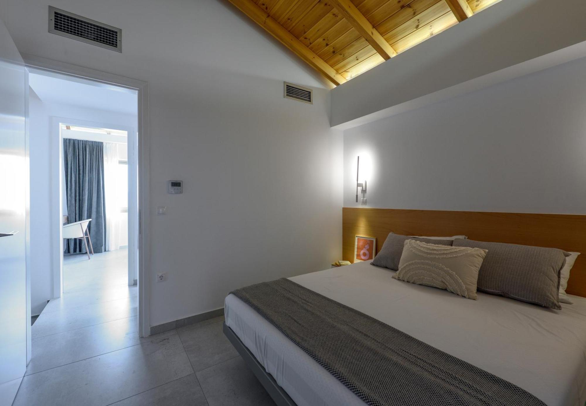 Lithos Retreat 2 Apartman Kalamáta Kültér fotó